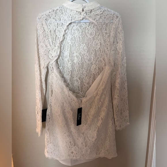 LULUS- White Lace Bodycon Mini Dress with Open Back and Sleeves - Picture 6 of 7